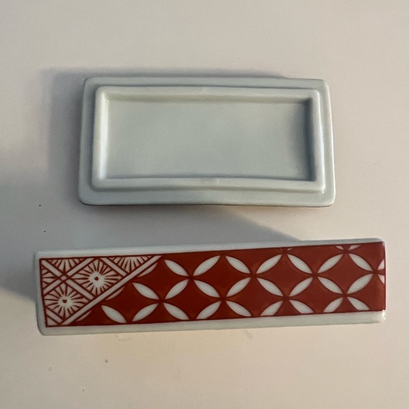 Tiffany’s Jewelry Box - Picture 4 of 5